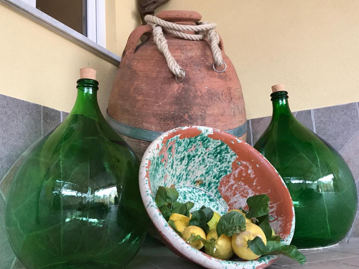 La Cantina Dello Sgatto Procida Exterior photo