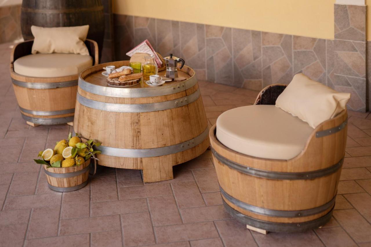 La Cantina Dello Sgatto Procida Exterior photo