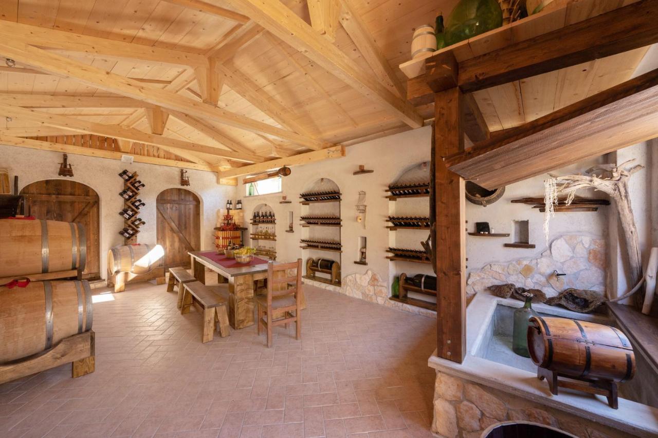 La Cantina Dello Sgatto Procida Exterior photo