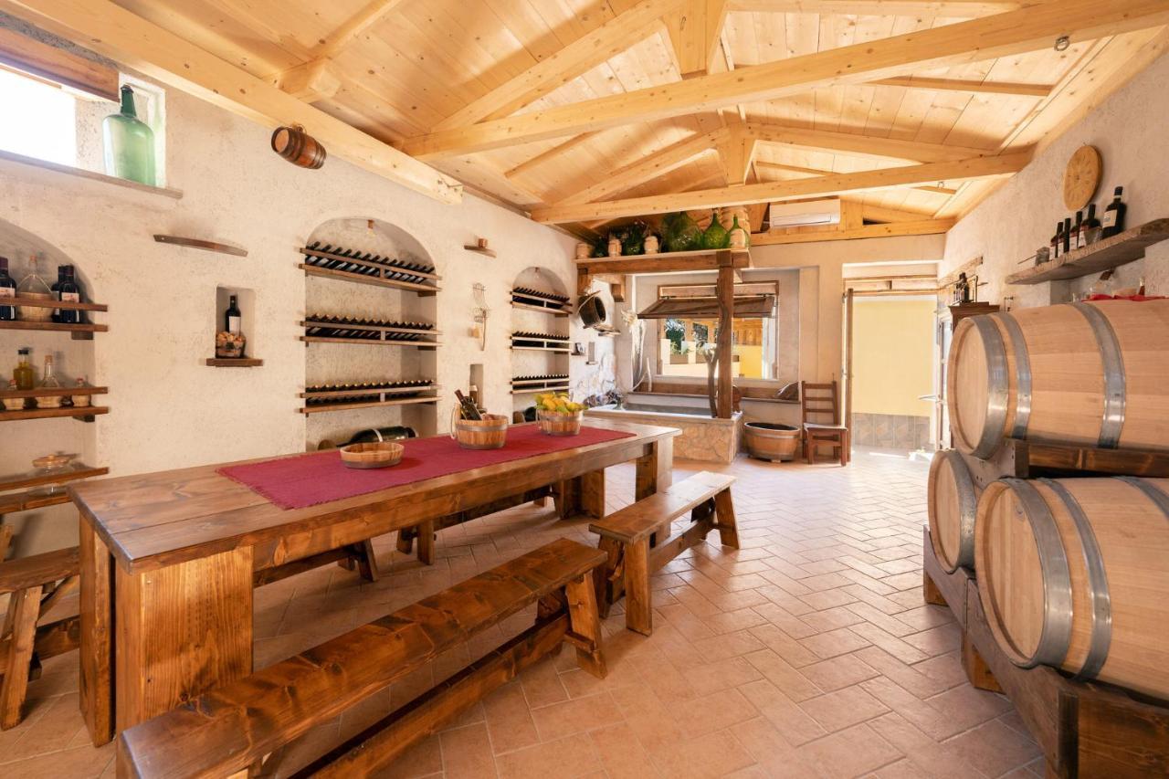 La Cantina Dello Sgatto Procida Exterior photo